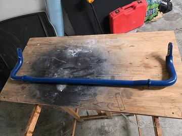 Barra anti rollio Tesla