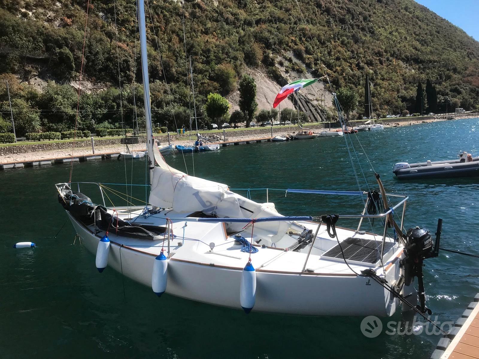 J24 — Vedi foto 1