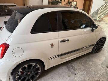 595 competizione