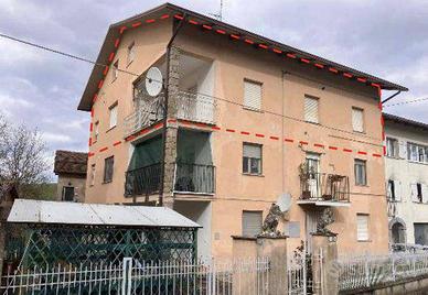 Immobile in asta di 272 m² con 4 locali a Castelno