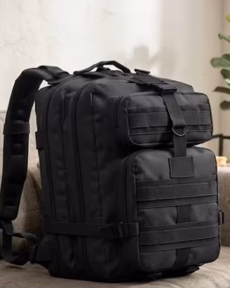 Zaino stile militare nero