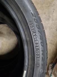 4 Pneumatici Estivi 21" Gomme Pirelli per VW ID.4
