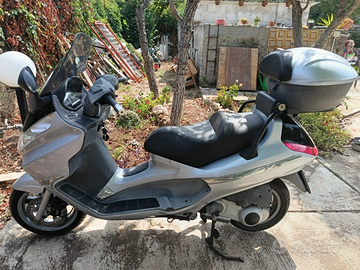 Scooter piaggio x8,200cc