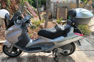 Scooter piaggio x8,200cc