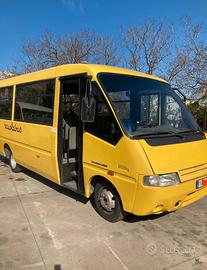 scuolabus iveco cacciamali