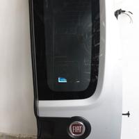 Portellone Posteriore Dx Fiat Doblò anno 2018
