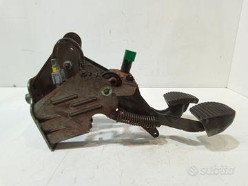 Pedaliera Freno + frizione per Peugeot 207 Cabrio 