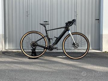Bici E-gravel Wilier Adlar Hybrid Demo Bike