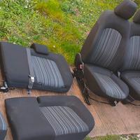 interni fiat grande punto