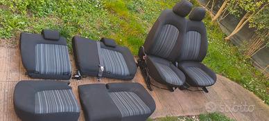interni fiat grande punto