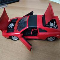 Modello Ferrari  348 TS SCALA 1:18