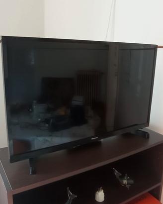 Televisore 32 pollici