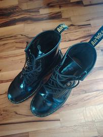 anfibi Dr Martens