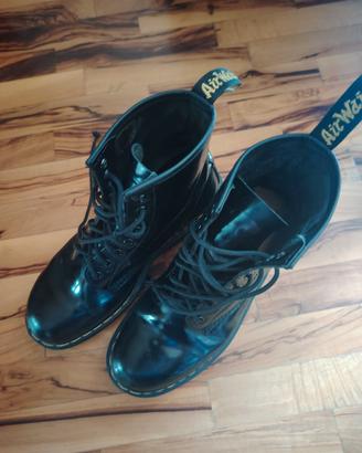anfibi Dr Martens