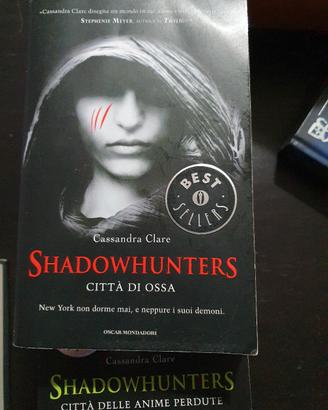 6 libri Shadowhunters Cassandra Clare