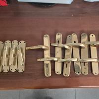 Maniglie cremonese ottone per finestre e porte