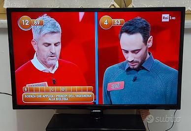 TV Samsung 32 pollici full hd decoder interno T2.