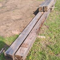 travi pali vecchi in legno