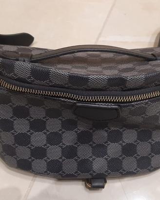 Marsupio unisex con cerniere nero-grigio 32x16x15