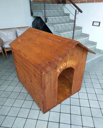 Cuccia in legno
