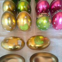 Contenitori forma uovo in  latta