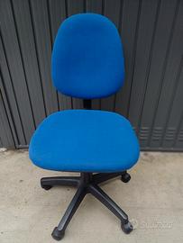 Sedia da ufficio blu