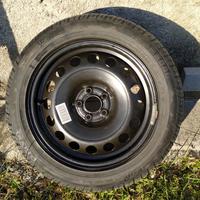 Ruota Audi 205/55 R16 Pirelli P6000