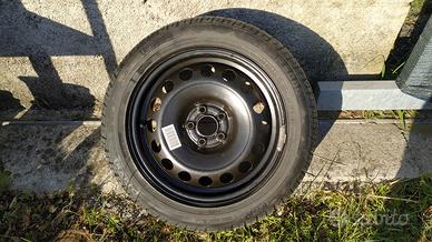 Ruota Audi 205/55 R16 Pirelli P6000