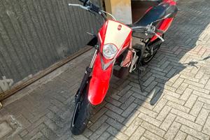 Gilera  smt 50