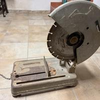 Troncatrice Makita 2414NB