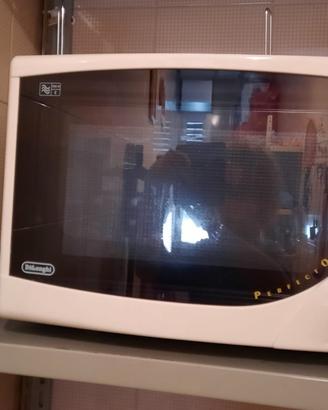 Forno a microonde 