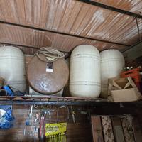 Contenitori di plastica