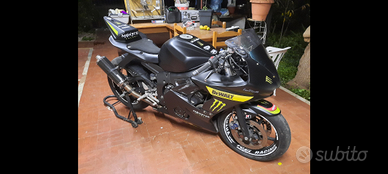 Yamaha R6 2004