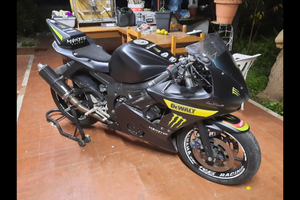 Yamaha R6 2004