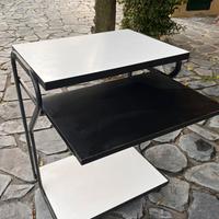 Mobile porta computer con mensola estraibile