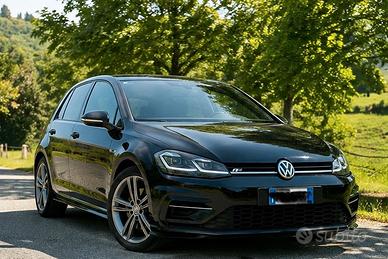 Golf R Line