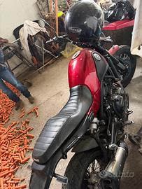 Moto benelli leoncino 500