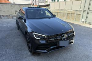 Mercedes-benz glc coupe 200d amg line premium plus