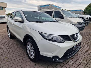 NISSAN - Qashqai - 1.6 dCi 2WD Tekna