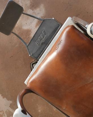 sedia barbiere vintage buono stato