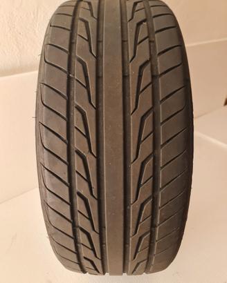 Pneumatici 255/45R20