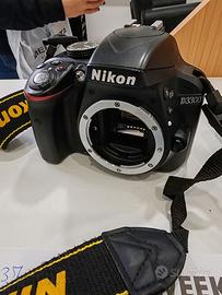 Nikon D 3300