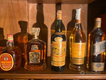 14 bottiglie di Whisky