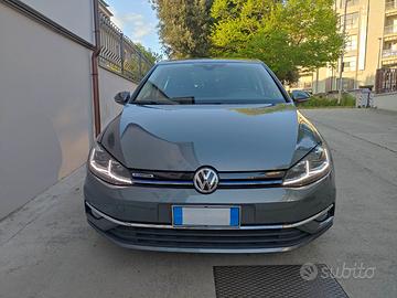 VW Golf 1.5 TGI DSG 2019 Executive Highline FULL
