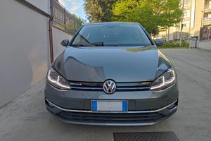 VW Golf 1.5 TGI DSG 2019 Executive Highline FULL