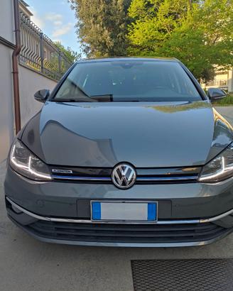 VW Golf 1.5 TGI DSG 2019 Executive Highline FULL