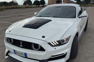 FORD MUSTANG GT 5.0 V8 automatico - Kit SHELBY