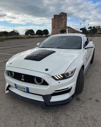 FORD MUSTANG GT 5.0 V8 automatico - Kit SHELBY