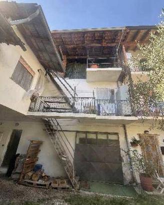 Immobile in asta di 277 m² con 3 locali e box auto