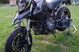 hypermotard 796 a2 depotenziata in carbonio